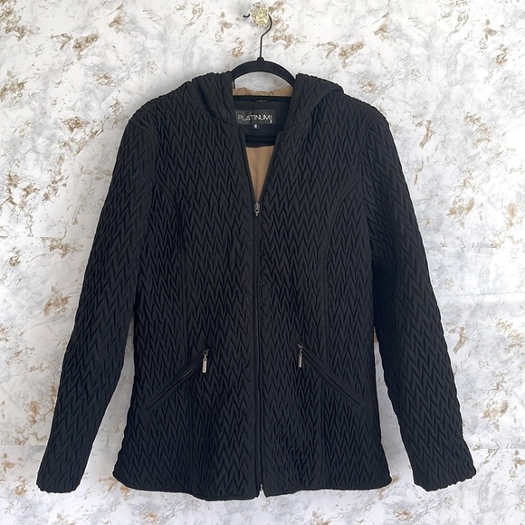 Platinum Utex Coat l SIZE M - Picture 1 of 8